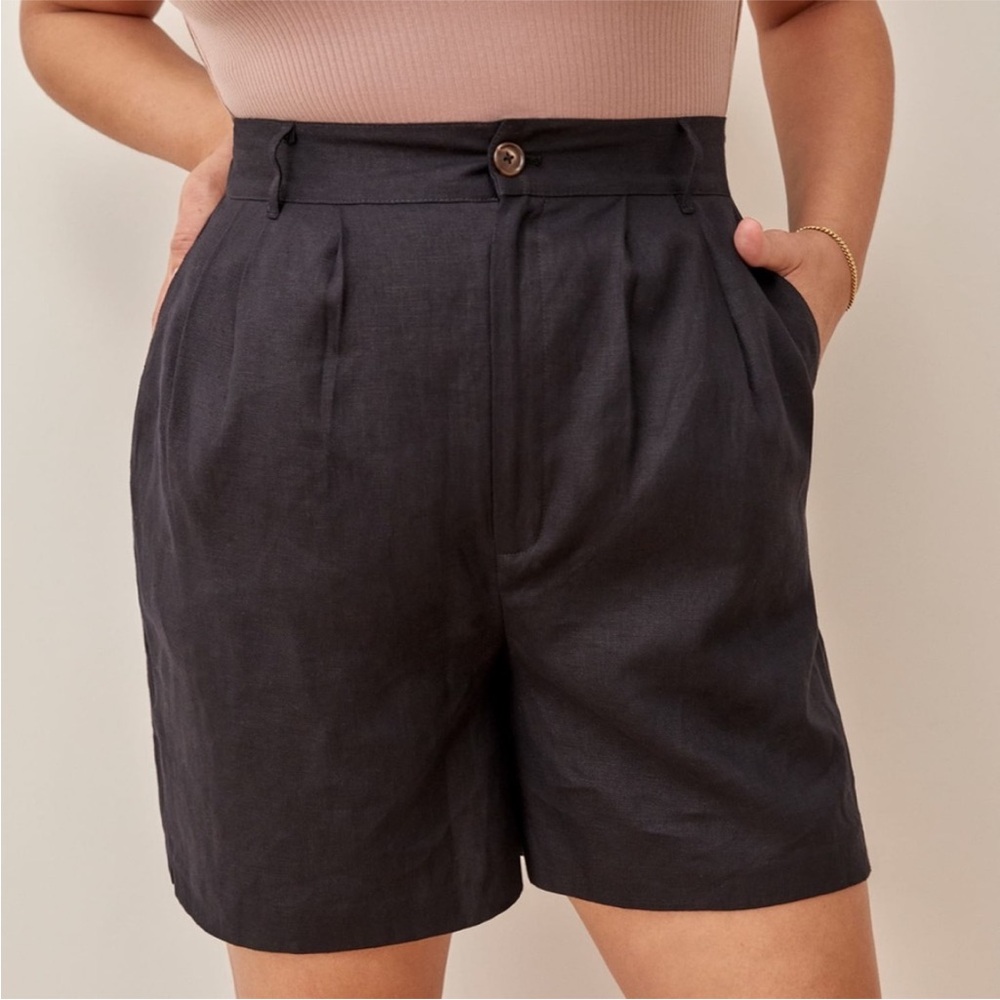 Reformation Bello Linen Shorts - Black